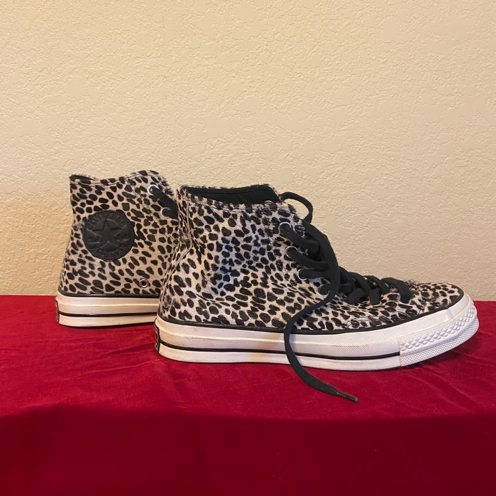Cheetah converse